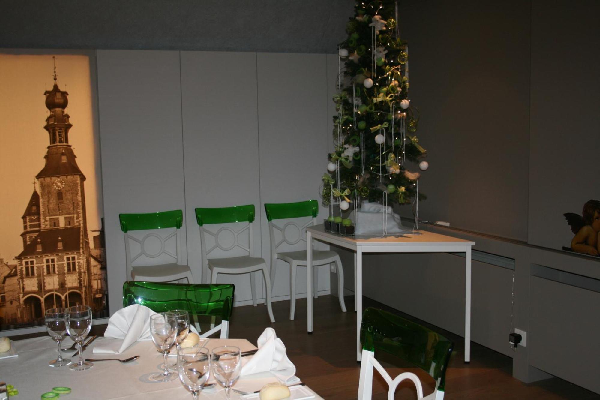 Shamrock 3*