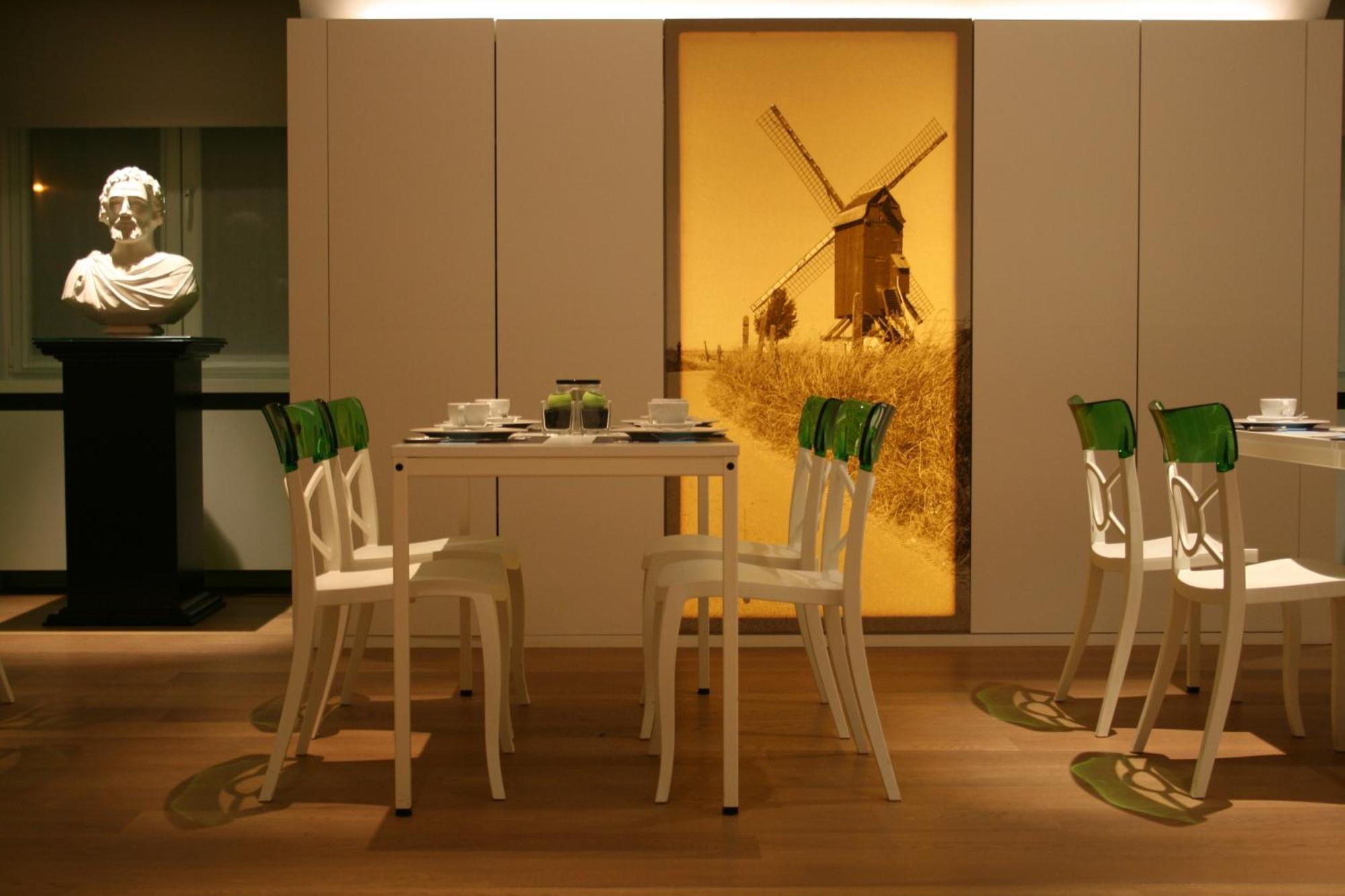 Shamrock Hotel 3*